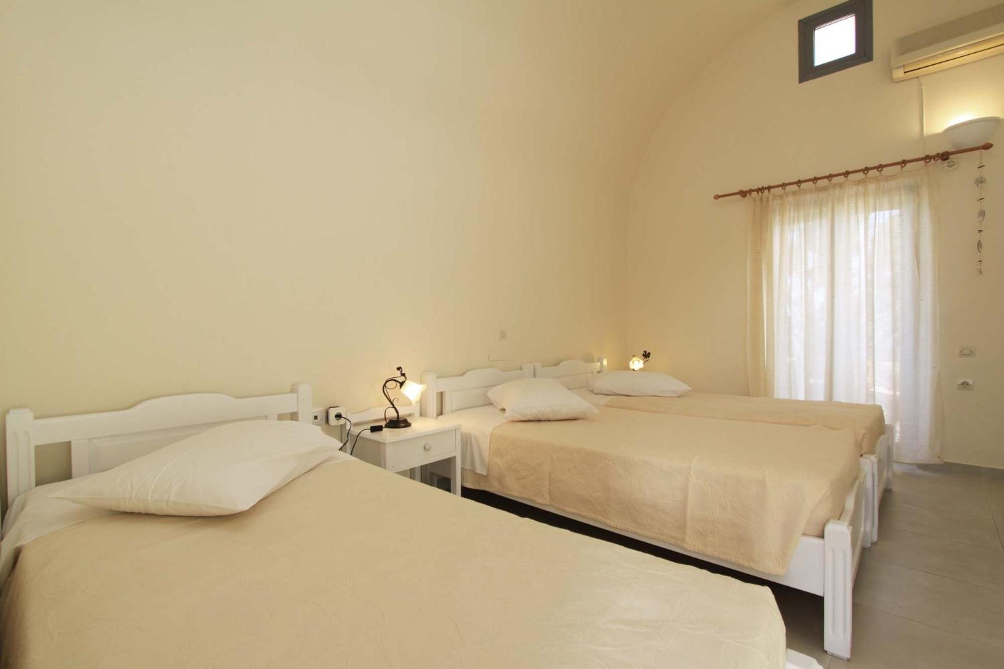Ersi Villas Fira  Habitación foto