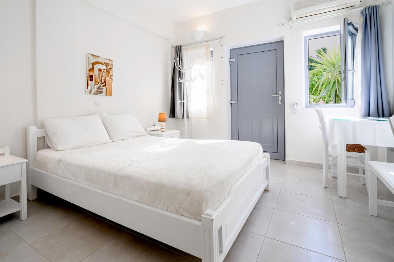 Ersi Villas Fira  Habitación foto